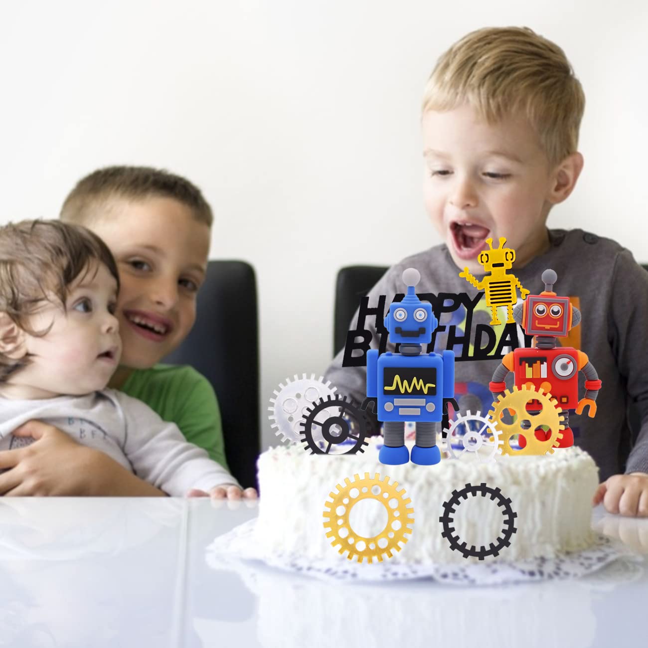 Figurine Pour Gâteau 18ème Anniversaire Garçon Assis