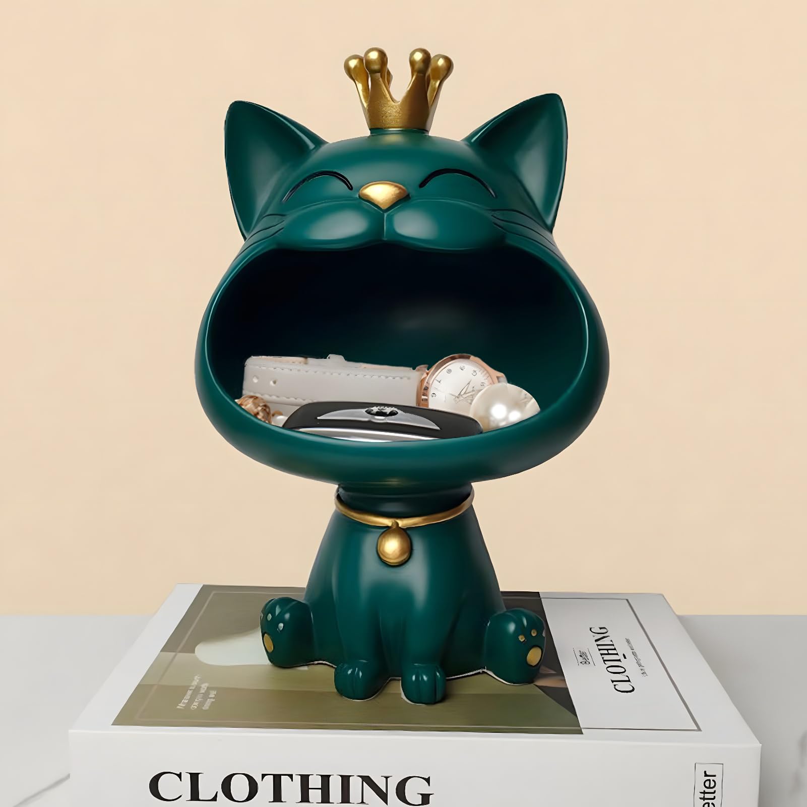 VAODO Key Bowl for Entryway Table, Lucky Cat Statue Candy Dish for Office Desk Art Entrance Shoe Cabinet Tabletop Home Decor, Green Style2