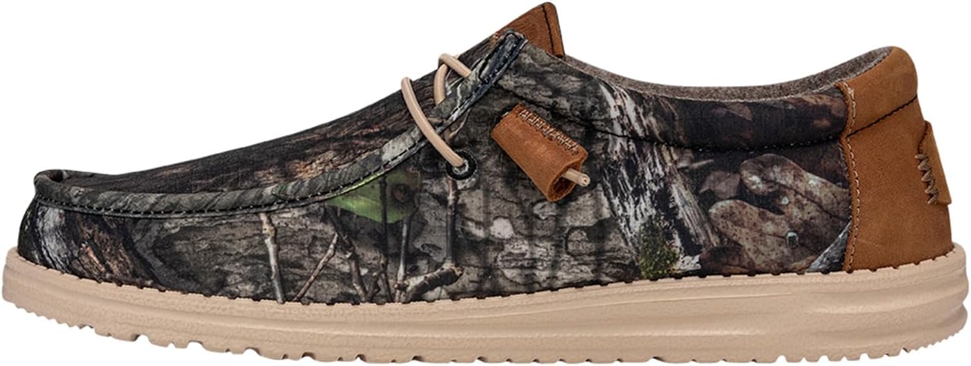 Hey Dude Males’s Wally Mossy Oak CDNA M