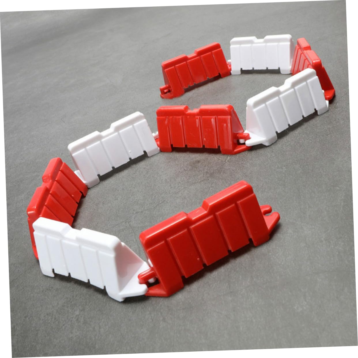 100 Pezzi Barricate Stradali Giocattolo Realistiche in Abs per Accessori Giochi di Corse Auto Radiocomandate Drift Pista Decorativa e Creativa