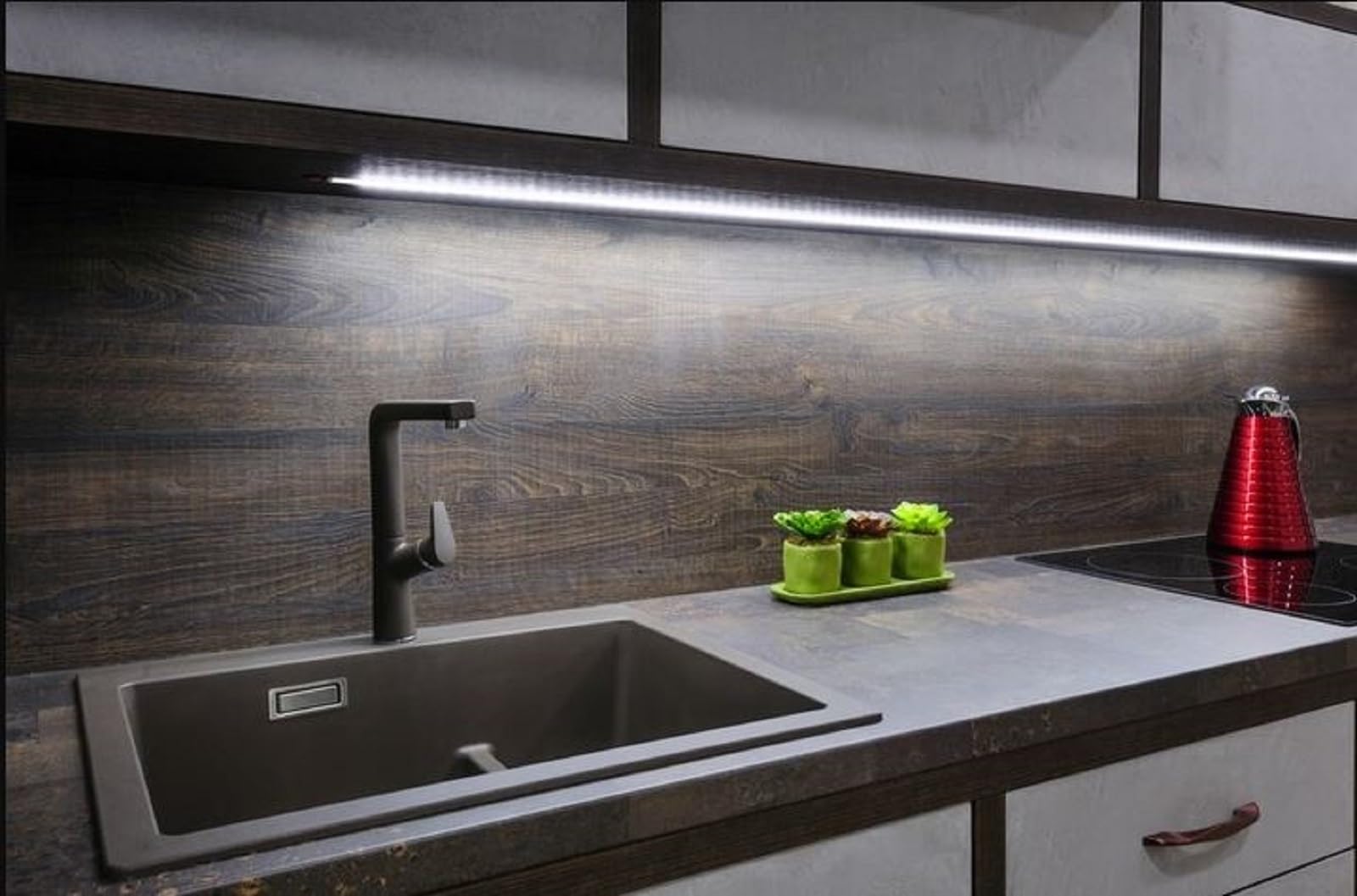 QLS LED Unterbauleuchte 120 cm 4000K mit Hand Sweep Sensor Neutralweiß | Ideal für Küche, Schränke und Regale, berührungslose Steuerung per Handbewegung, energiesparende 12V LED-Technologie