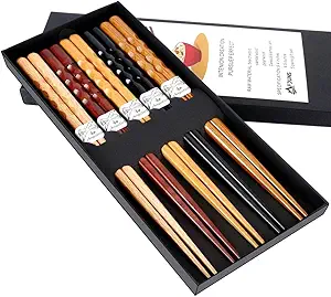 MFJUNS 5-Pairs Chopsticks Reusable and Minimalism Wooden Chopsticks Japanese, Non-slip Design chopsticks for kids and adults, 8.8 Inch / 22.5 cm chop sticks  Gift Set