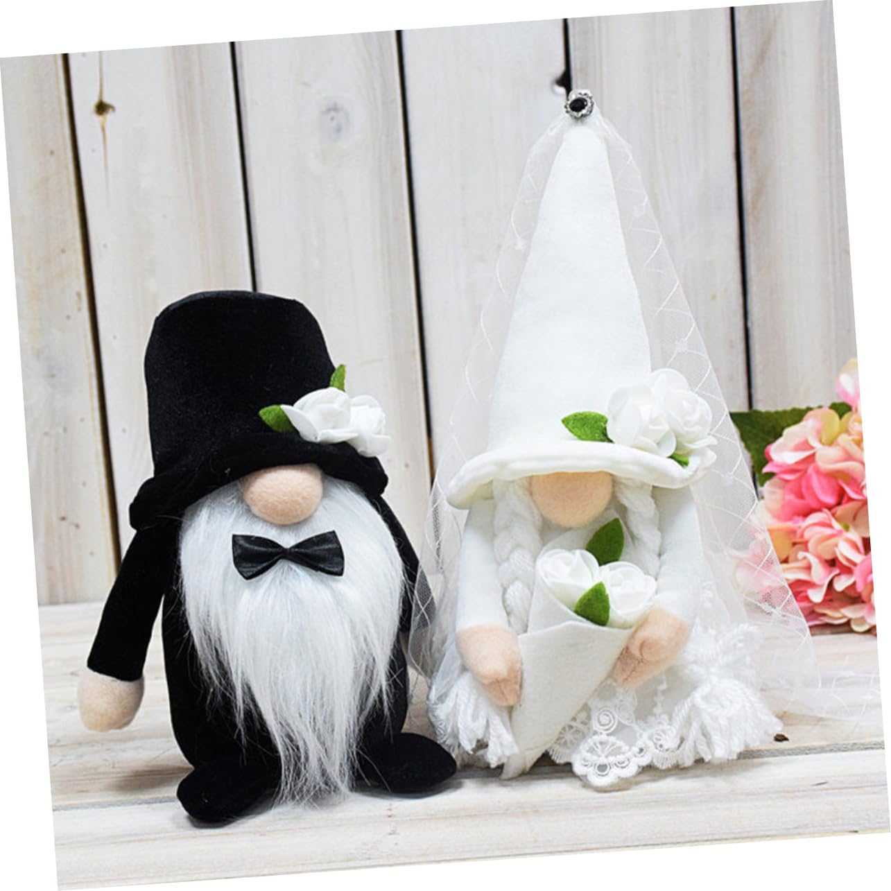 Zerodeko 2pcs Plush Gnome Doll Wedding Decor Elegant Dwarf Table Ornaments for Home and Wedding Celebration for Creating Romantic Atmosphere