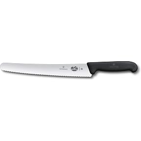 Victorinox Swiss Classic 10.25-Inch Curved Bread Knife with Serrated Edge and Black Handle