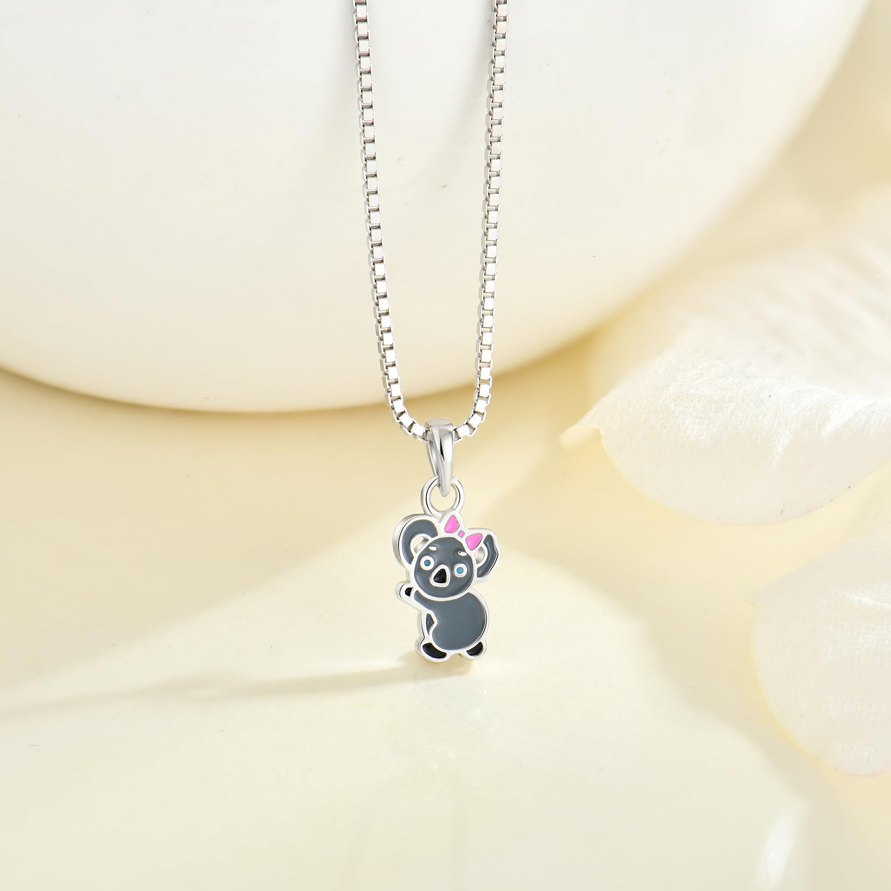 PAVELS Kinder Schmuckset Koala - Ohrstecker und Kette für Mädchen aus echtem 925 Silber - Niedliches Tiermotiv Schmuck für Kinder - Geschenkidee für Mädchen