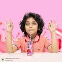 HERSHEY'S Strawberry Flavored Milkshake | Enriched with Calcium | Pack of 6 (6 x 180ml) gallery image