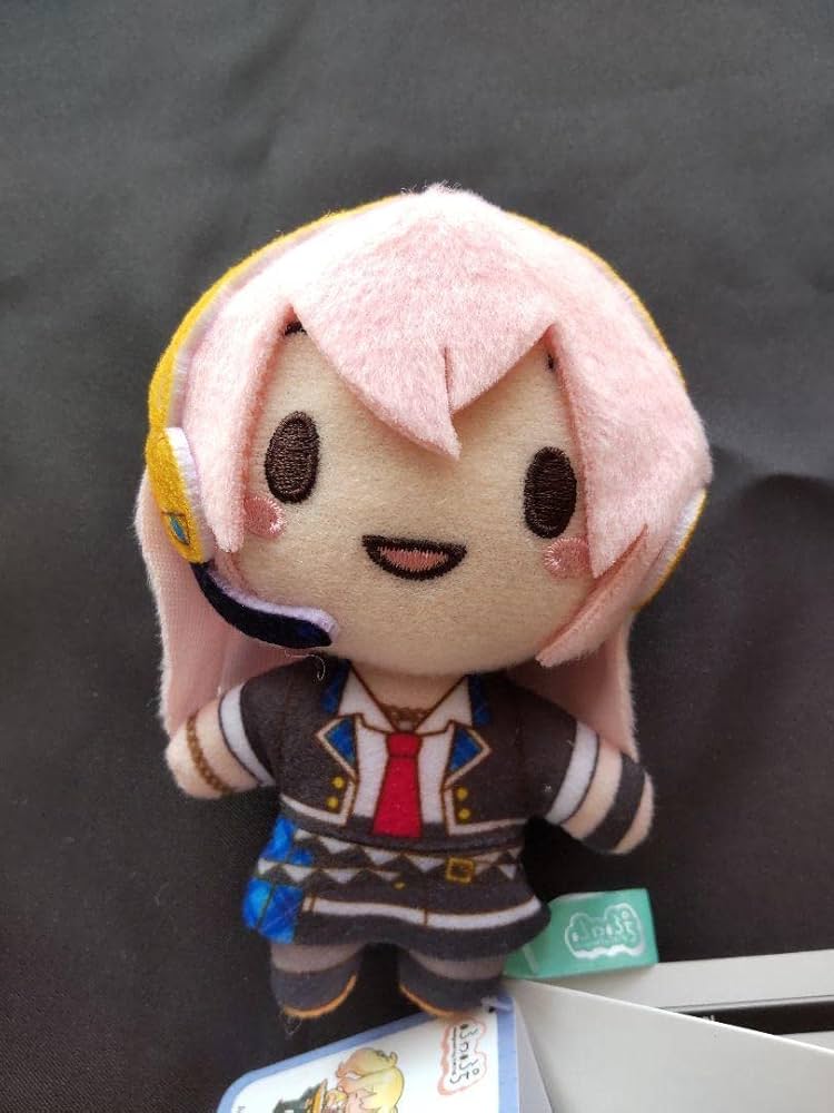 巡音ルカ　モアプラス　ふわぷち　ふわふわキーチェーンマスコット ぬいぐるみ 巡音ルカ モアプラス ふわぷち ふわふわキーチェーンマスコット