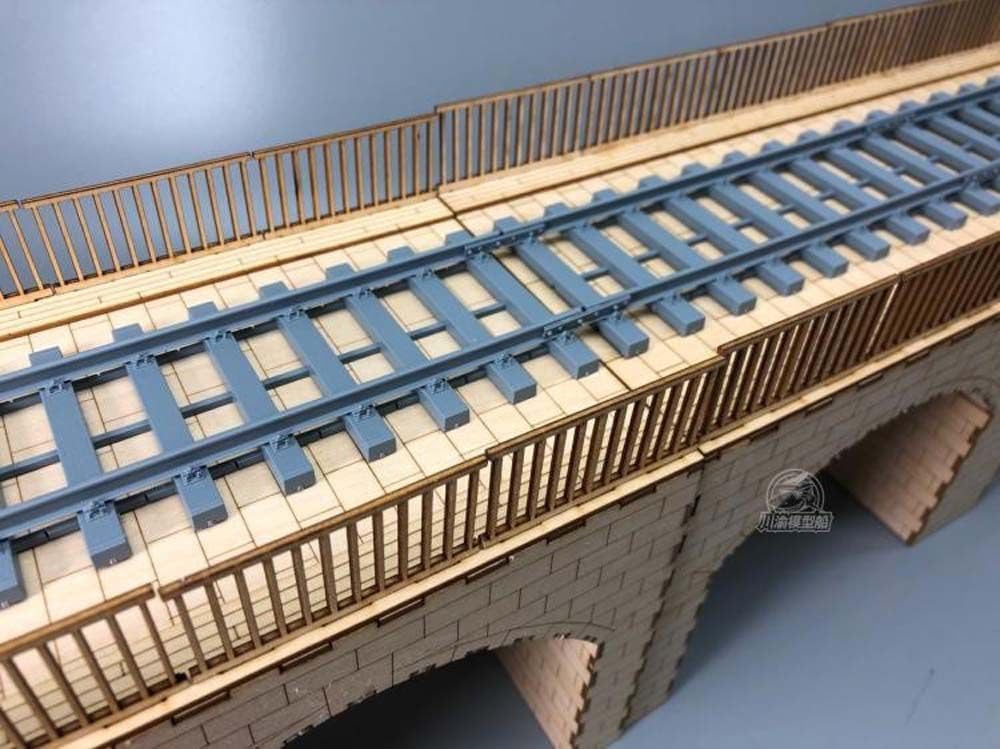 CY716 Zestaw modeli w skali 1/35 do kamiennego mostu łukowego (kompatybilny również z modelem mostu kolejowego 1/87)