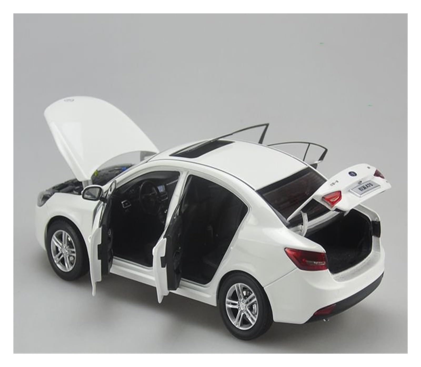 1/18ミニカー MINI CHALLENGE ミニカー ホワイト 1/18 Kyosho Toyota Land