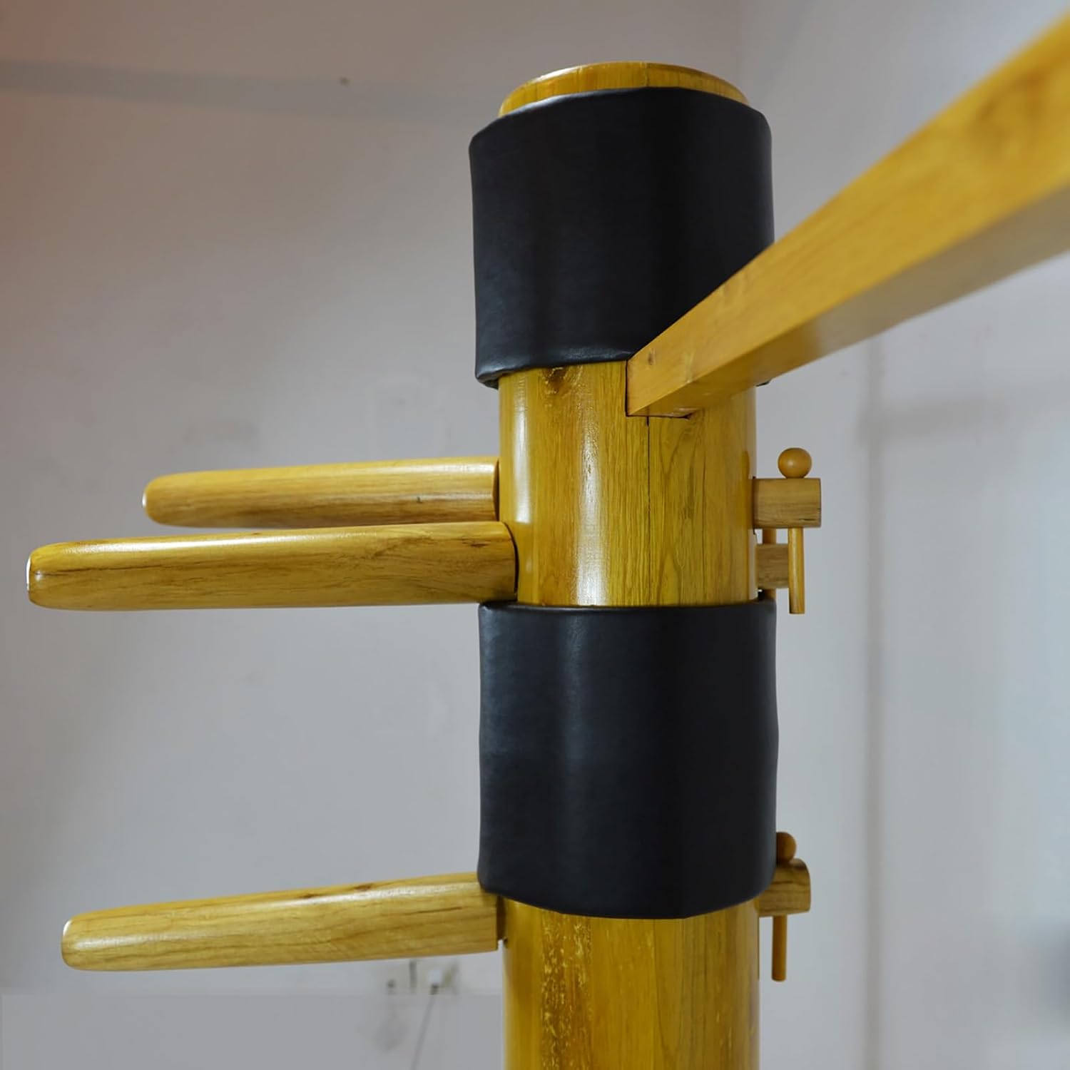 XingLi Adjustable Height Wing Chun Dummy, IP Man Training Target with Tripod Base, Martial Arts Traditional Kung Fu Training Dummy