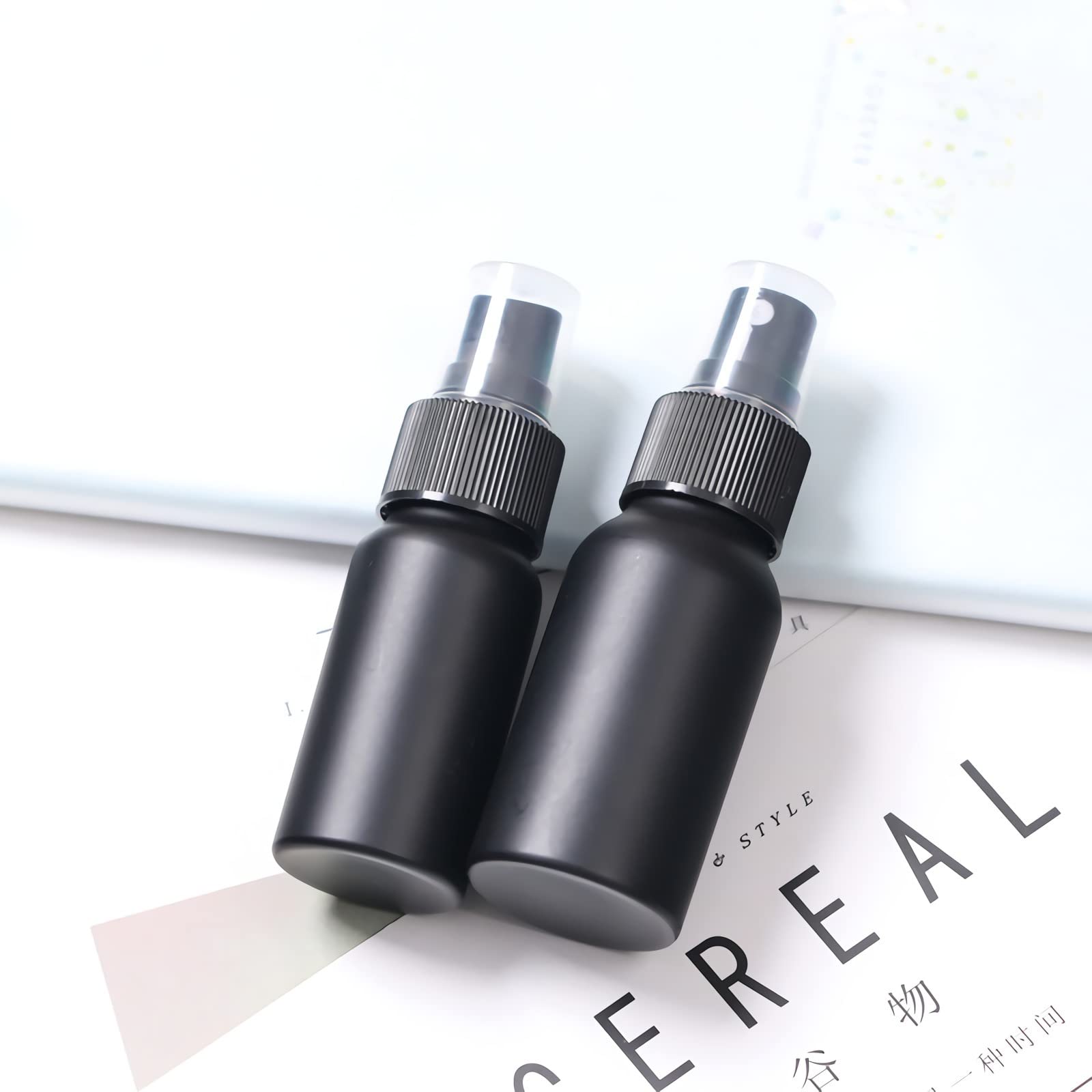 Kayqbonke Lot 5 Vaporisateurs 100ml - Flacons Spray Vides Avec Étiquettes & Entonnoir - Cosmétiques & Nettoyage