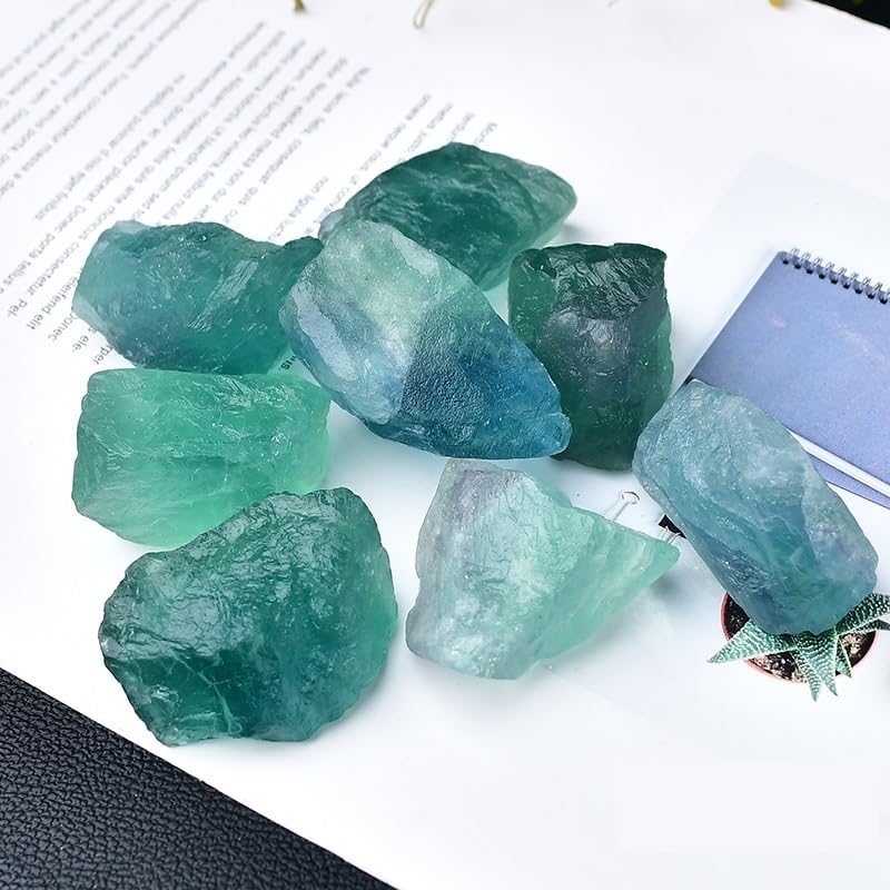 Kamienie i kryształy naturalny zielony fluoryt dyfuzor aromaterapeutyczny, mineralny zielony kryształ, dekoracja do kryształów akwarium (500 g, 2-3 cm)