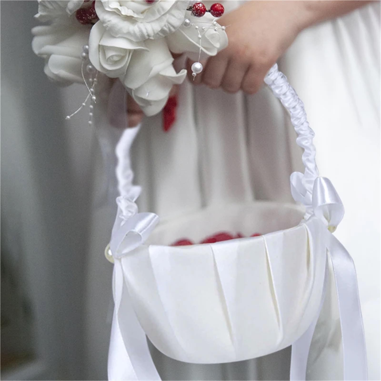 Hochzeitsblumenkörbe, Mehrfarbiger Blumenkorb aus Seide for die Hochzeit in der Hand(White)