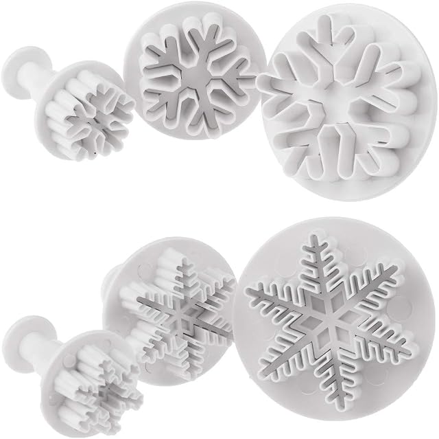 SevenMye 6 Packs Snowflake Cookie Cutters, Plunger Decorating Fondant Cookie Cake Plunger Cutters Molds Embossing Tool for Christmas and Winter Holiday