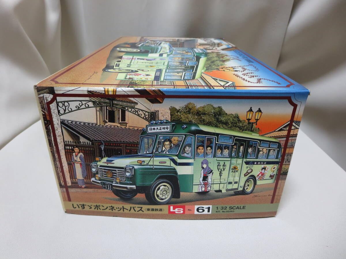Amazon.co.jp: LS No.61 1/32 いすゞボンネットバス 東濃鉄道 : おもちゃ