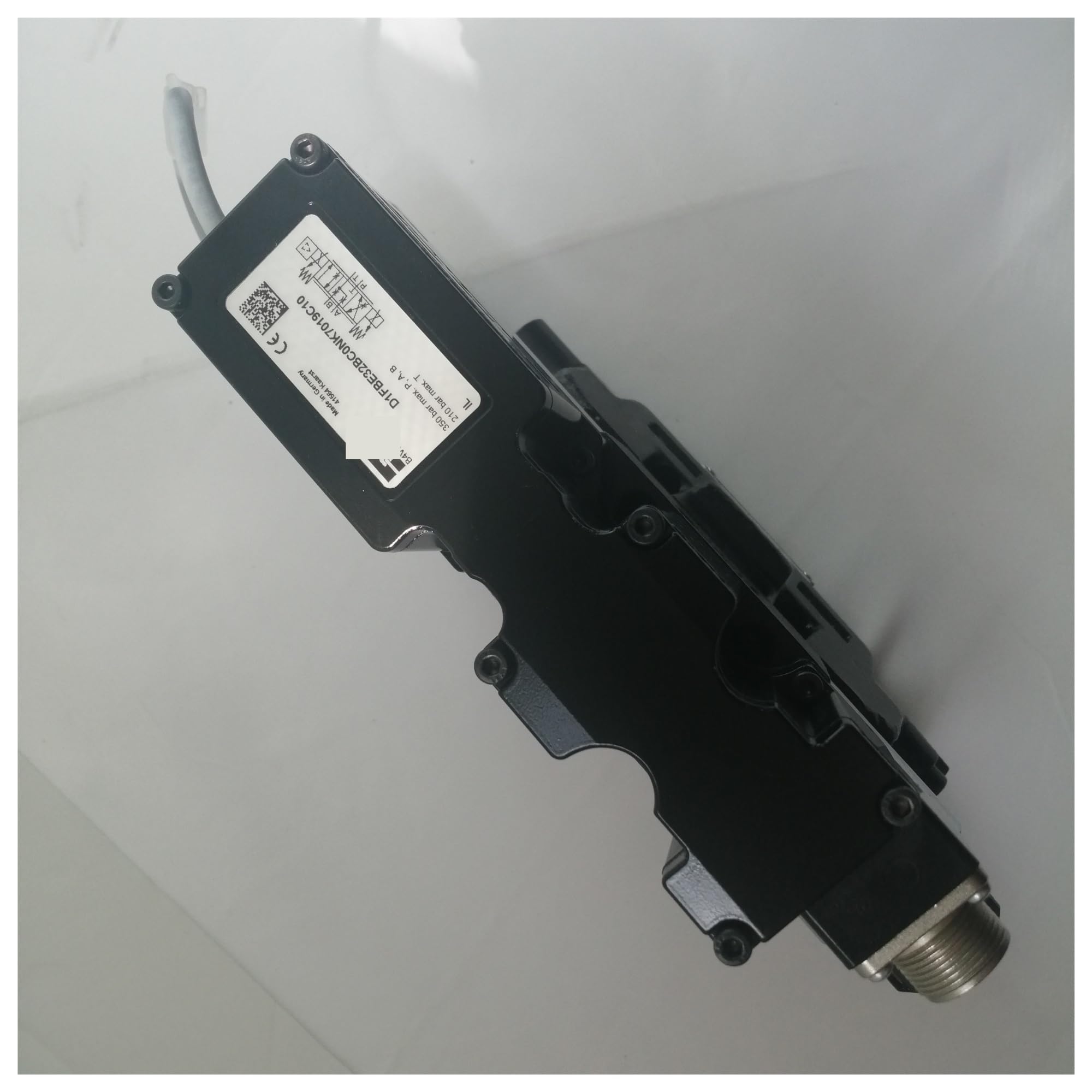 Proportional Directional Valve, D31FCE02DC1NB70