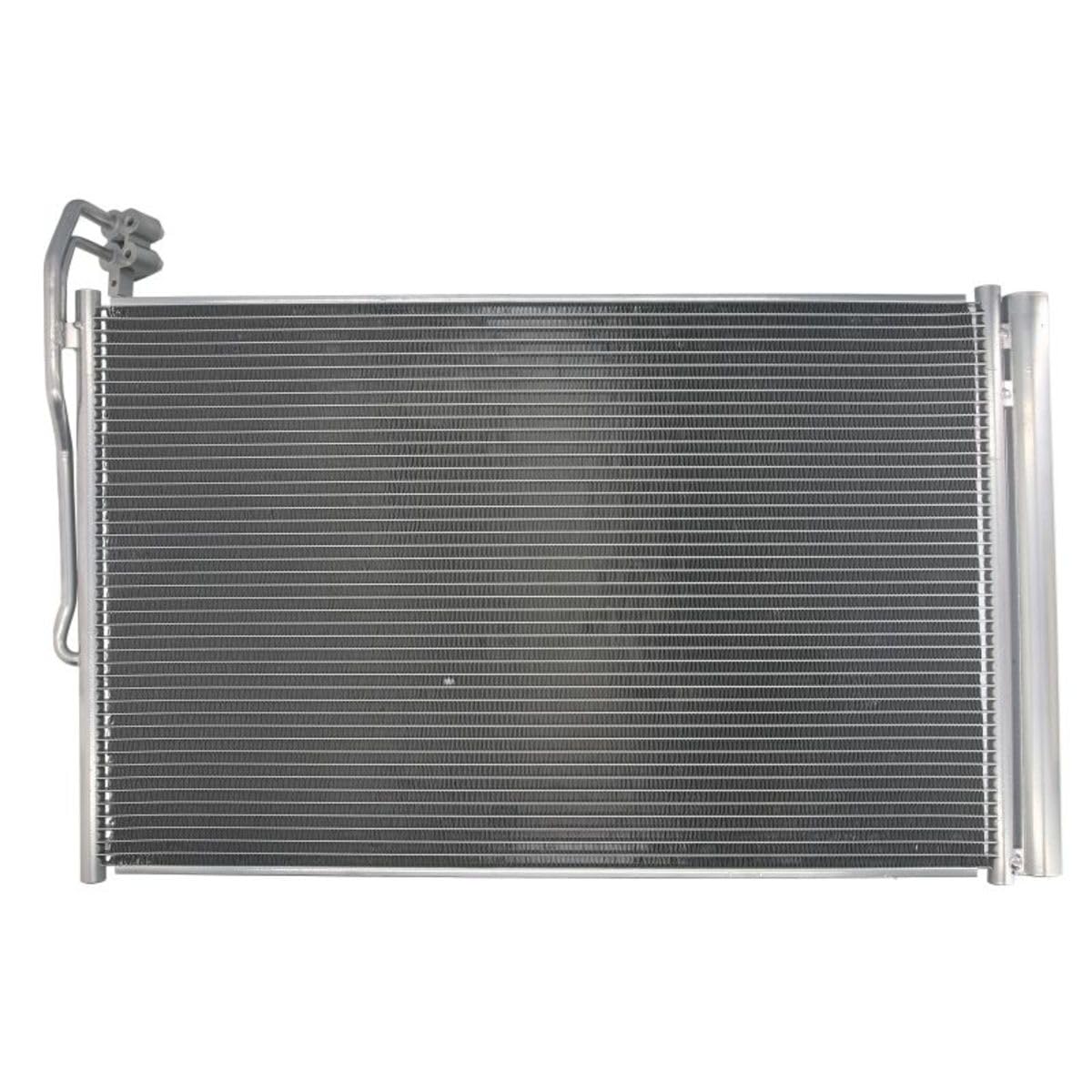 THERMOTEC KTT110582 Klimakondensator Klimaanlage Auto mit Trockner 0 7P0820411A 7P0820411B