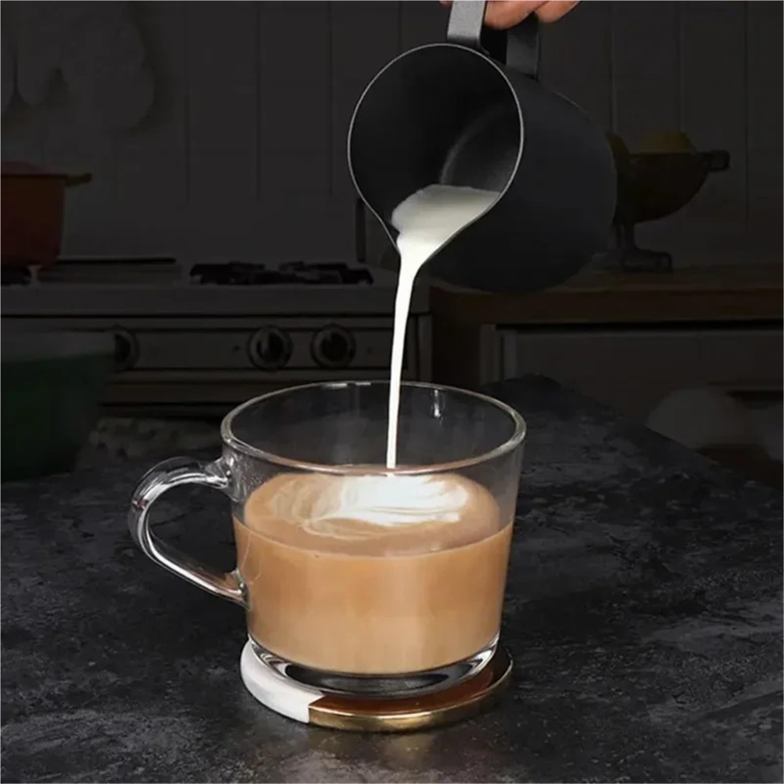 Jarra de espuma leche acero inoxidable con revestimiento antiadherente, jarra crema capuchino artesanal Barista café para Arte de Café(1000ml)