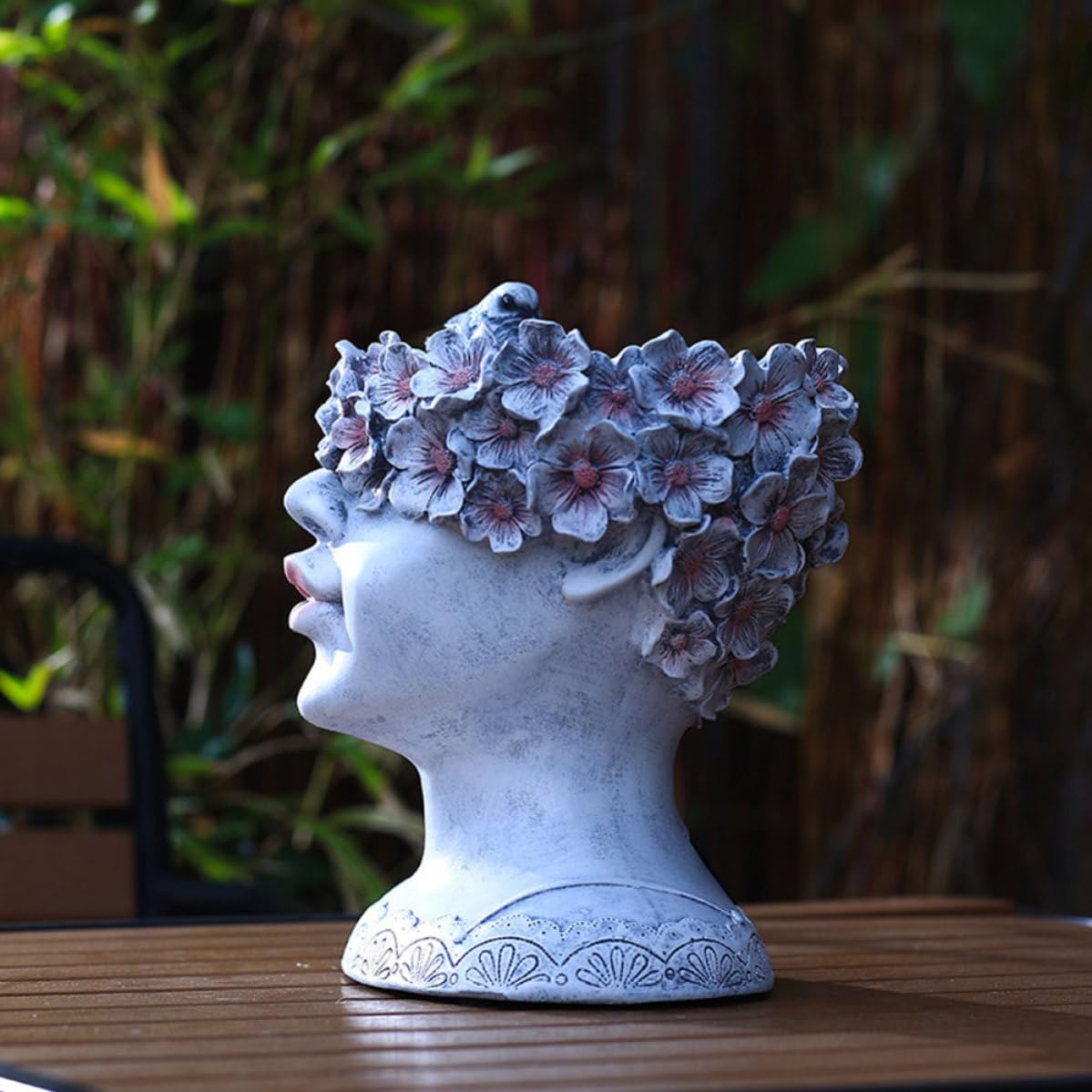 Pot de Fleurs de Jardin Fille Solaire en Résine, Déco Chic