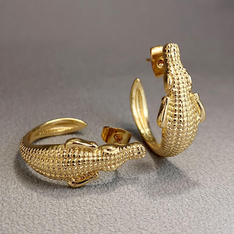 Exaggerated Gold Alligator Pendant Earrings Charm Amphibian Reptile Crocodile Earrings Fine Jewelry for Women Charm Animal Pendant Earrings Punk Statement Stud Earrings Jewelry （Gold）2