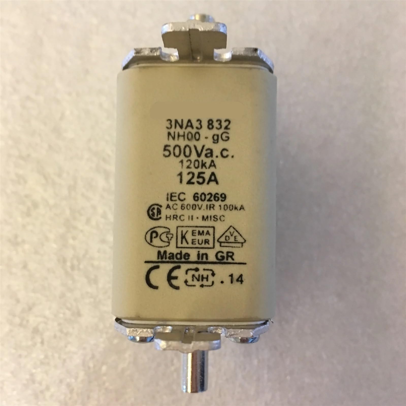YMUGUEGH 3NA3832 FUSE 500V 125A NH00 low voltage fuse for Cable and Wire Protection