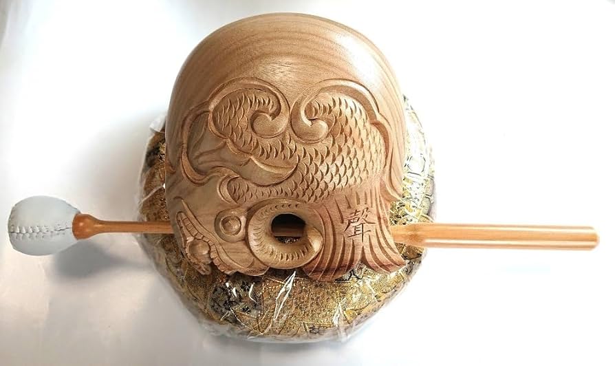 Amazon.co.jp: 最高級木魚セット 本楠鯱彫り4.5寸聲木魚セット