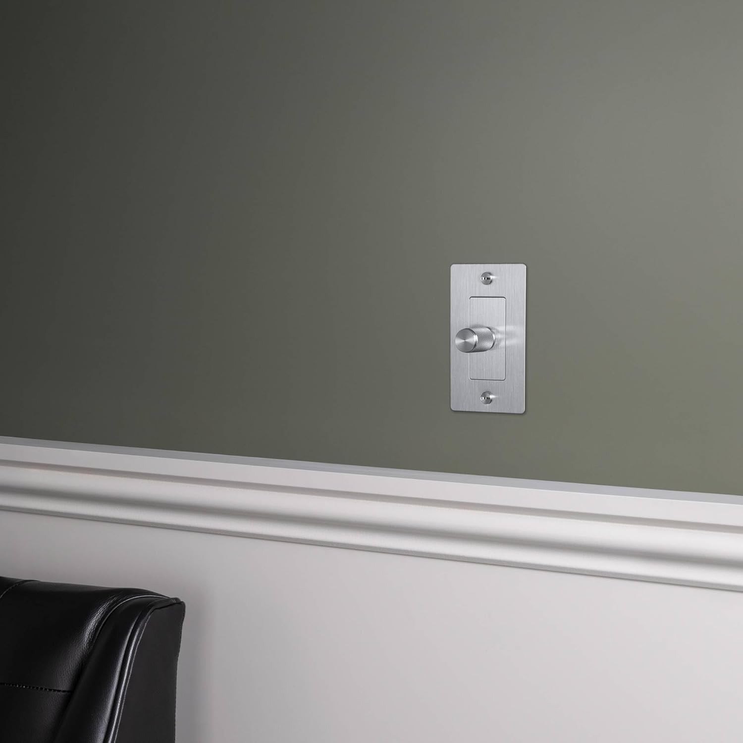 Buster and Punch 1G Wall Plate WITH LOGO in Smoked Bronze