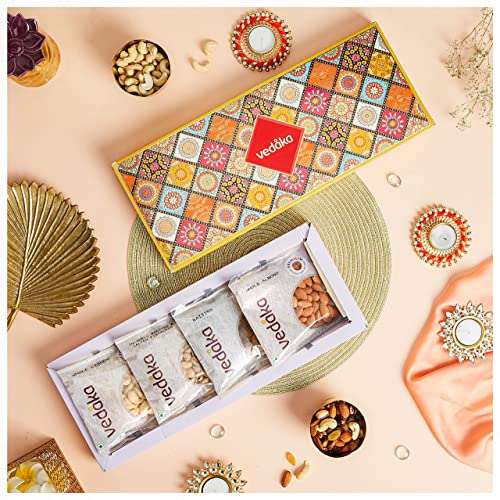 Image of Amazon Brand - Vedaka Premium Dry Fruits Combo 400G | 100G Each - Almonds, Raisins, Cashews & Pista | Kaju, Kishmish, Pista & Badam Gift Pack | Great For Snacking And Gifting | Healthy Snacks