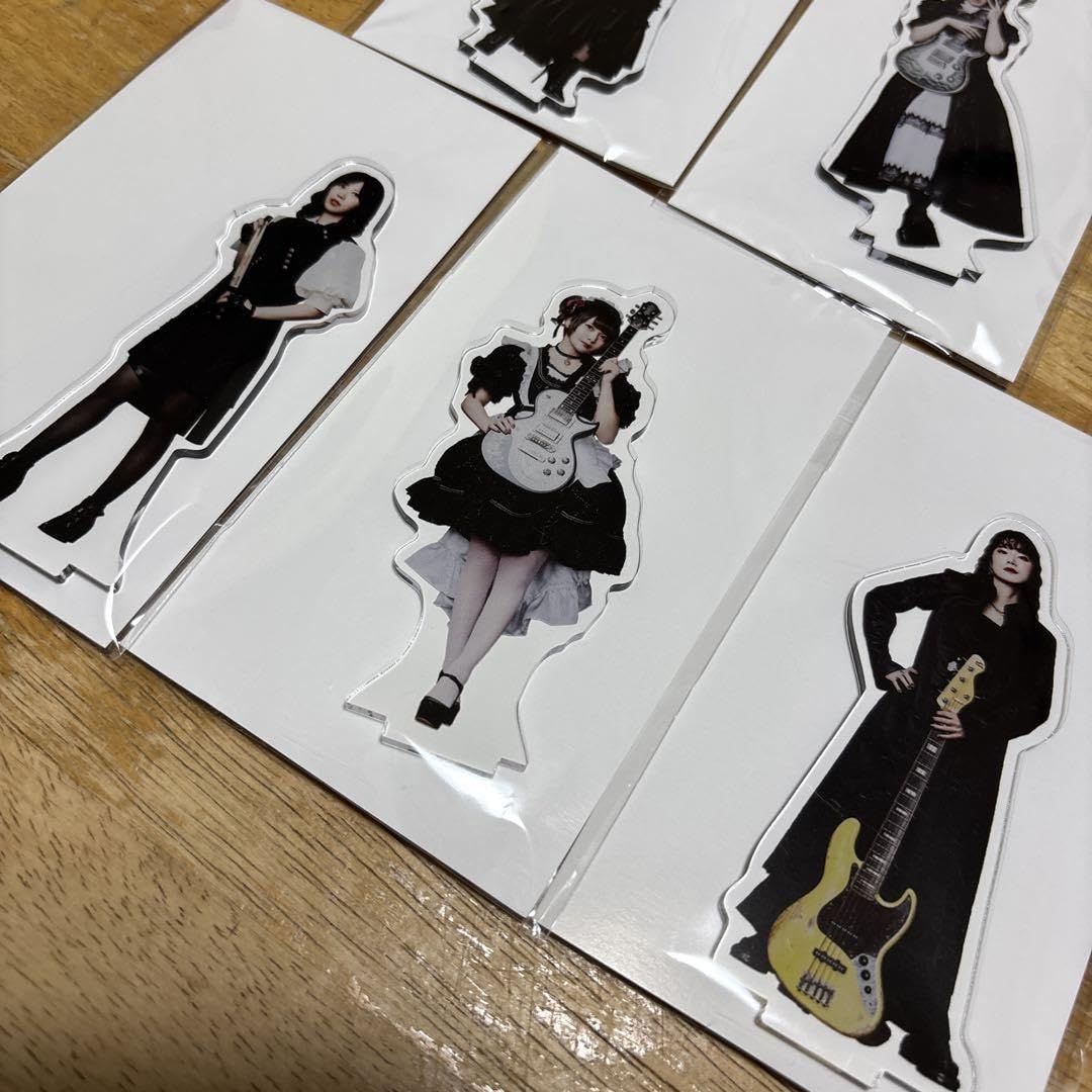 Amazon.co.jp: band maid アクリルスタンド セット limited : おもちゃ