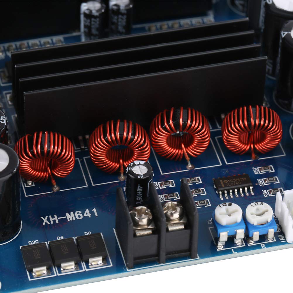 Close-up of the DC power input terminals on the ampplaca de eliminación