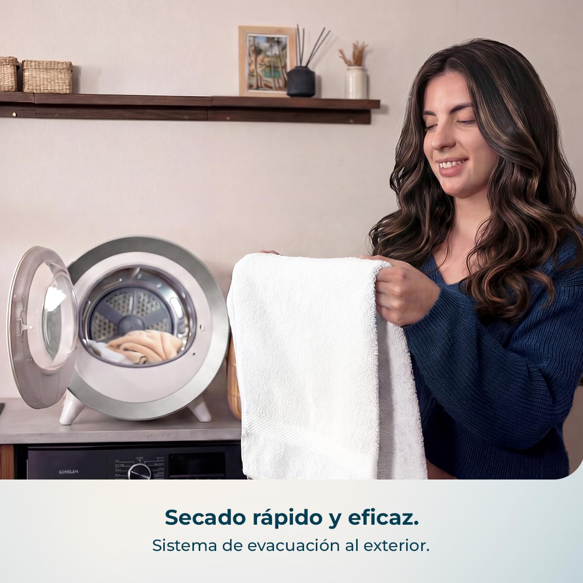 Cecotec Secadora Compacta Evacuación 3Kg Bolero DressCode Dry 3500V Gold. 8 Programas, Secado Automático Inteligente, Control Touch, Función UV Care, Tambor Inox, Antiarrugas, Blanco y Oro Cromado
