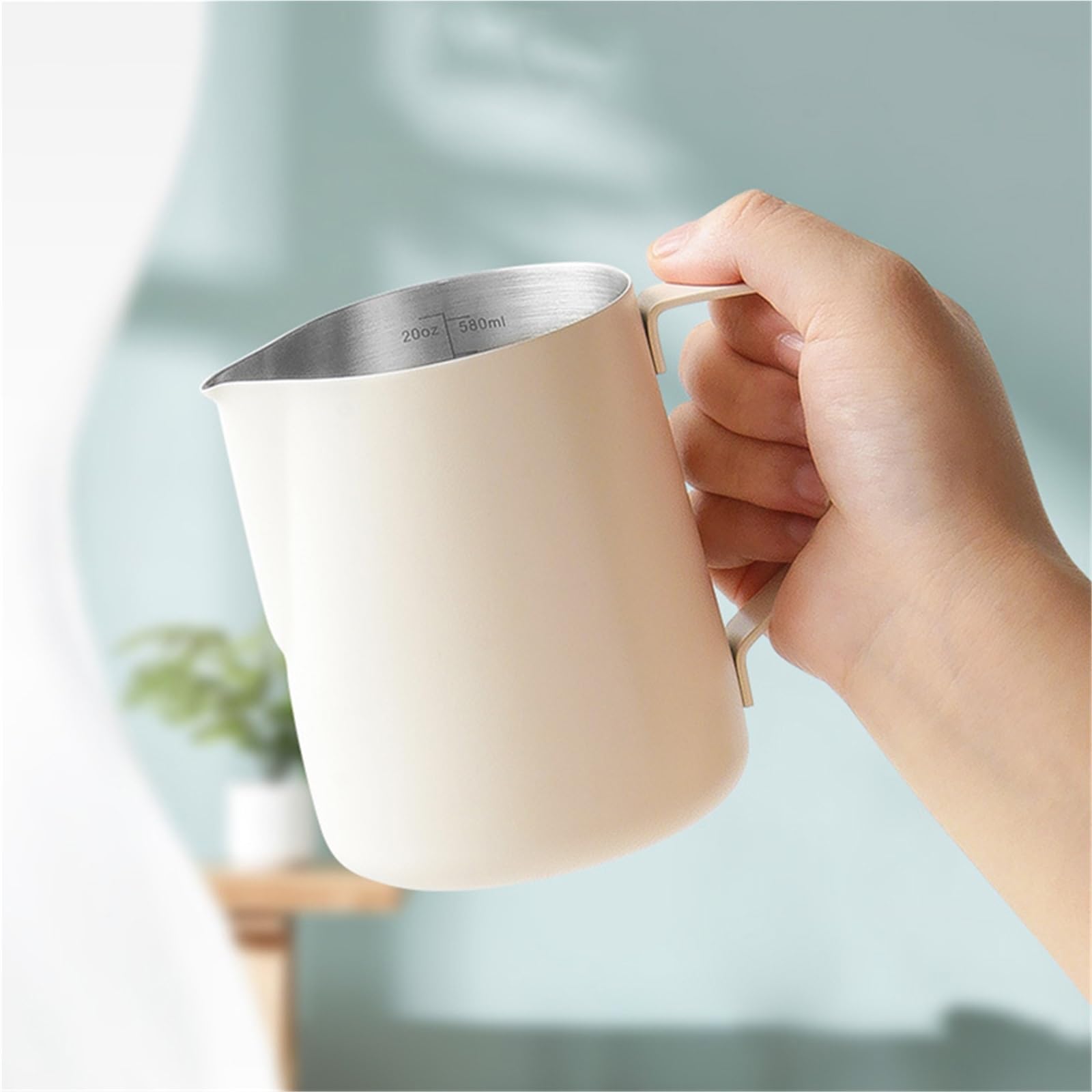 2 Stück Edelstahl V-Mund Milchaufschäumkrug Schaummilchkännchen Kaffeeutensilien Barista Craft Milchblasenglas Familiencafé(Silver,350ml)