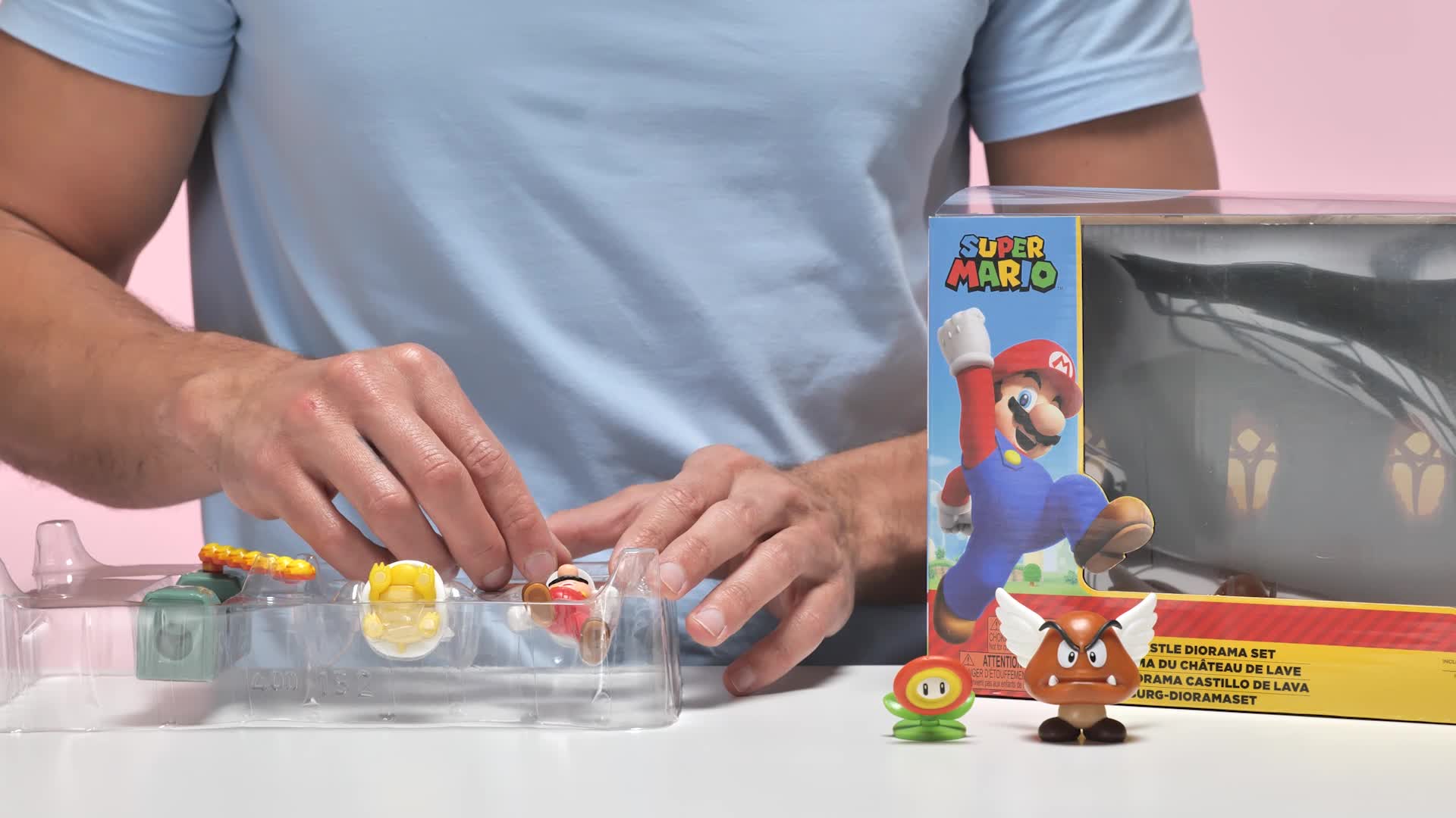 NINTENDO 400152 Nintendo Super Mario Lava Castle 2.5