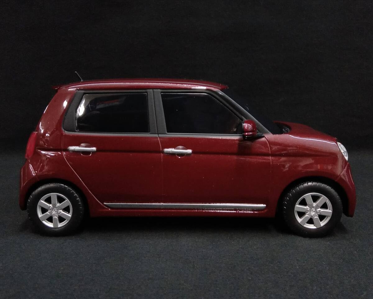 Amazon.co.jp: N-ONE モデルカー プレミアムディープロッソパール 1/18