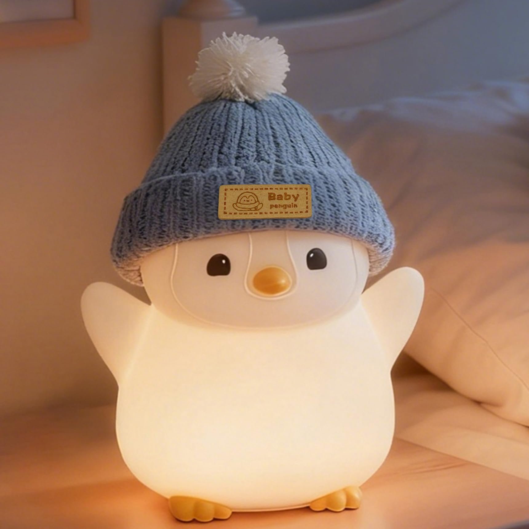FAMIDUO Luce Notturna Bambini, Silicone Pinguino Lampada per Bambini Notturna, USB Ricaricabile, 2 Livelli di Luce Dimmerabile, Timer, Luce Notturna Neonato LED a Forma di Animale, Regali per Bambino