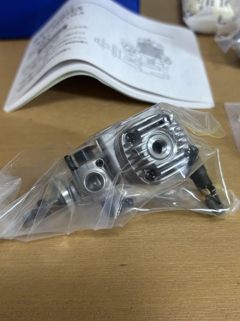 Amazon | O.S. 飛行機用2ストロークエンジン MAX-15 LA シルバー