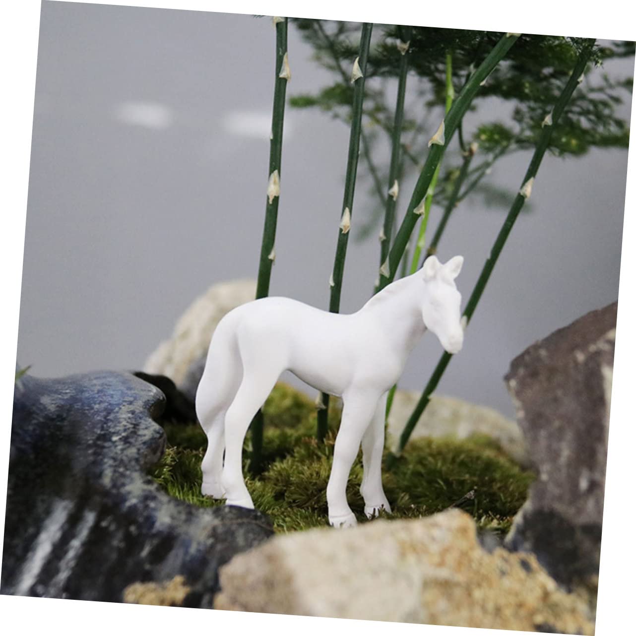 Amazon.co.jp: MARMERDO フィギュア 2個 小さな白い馬の飾り