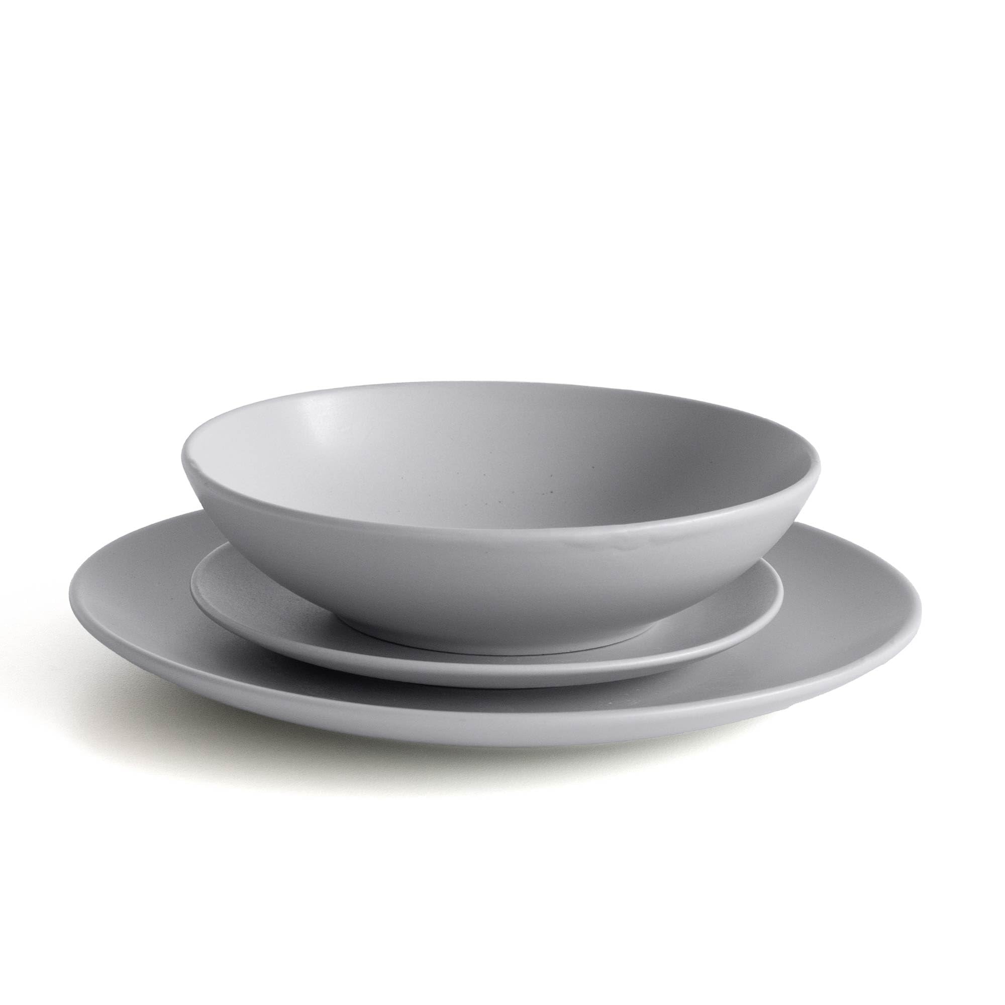 IlGruppone 18 Piatti, 6 Coperti Completi - Servizio da Tavola in Gres Porcellana Smaltato, Piatti con Certificazione Contatto Alimentare per Microonde e Lavastoviglie - Design Moderno, Grigio