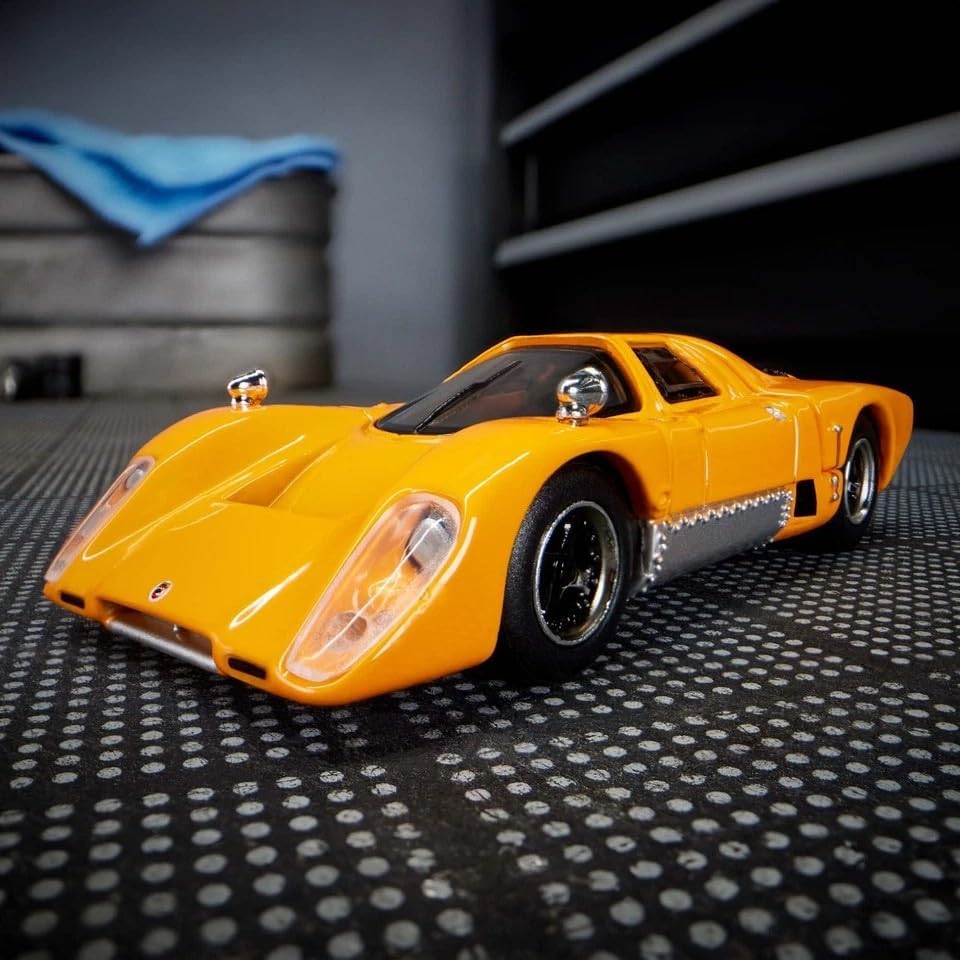 Hot Wheels Elite 64 McLaren M6GT 1:64 Die-Cast Collectible Model Car – McLaren Orange with Opening Rear Engine & Real Riders™ Wheels – Mattel Creations Exclusive (HWG05)