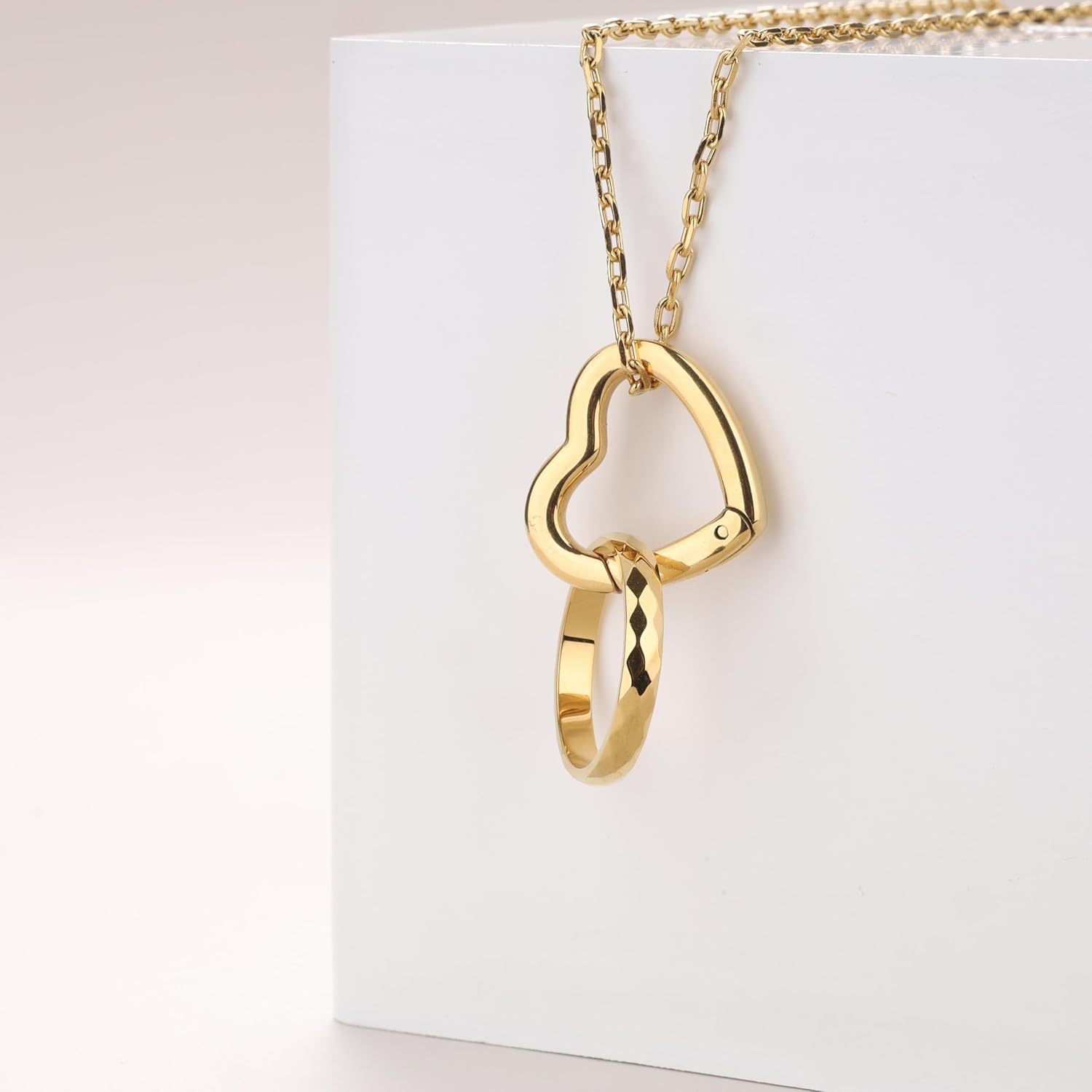 GAVU Stainless Steel Ring Holder Necklace for Women, Women’s Heart Pendant Ring Keeper Necklace 18"