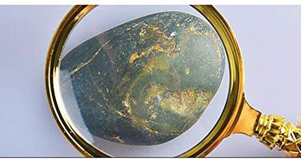 JSEIAJB Handheld Metal Handle Old Man Reading Looking at Magnifying Glass High Magnification 10 Times Microscope