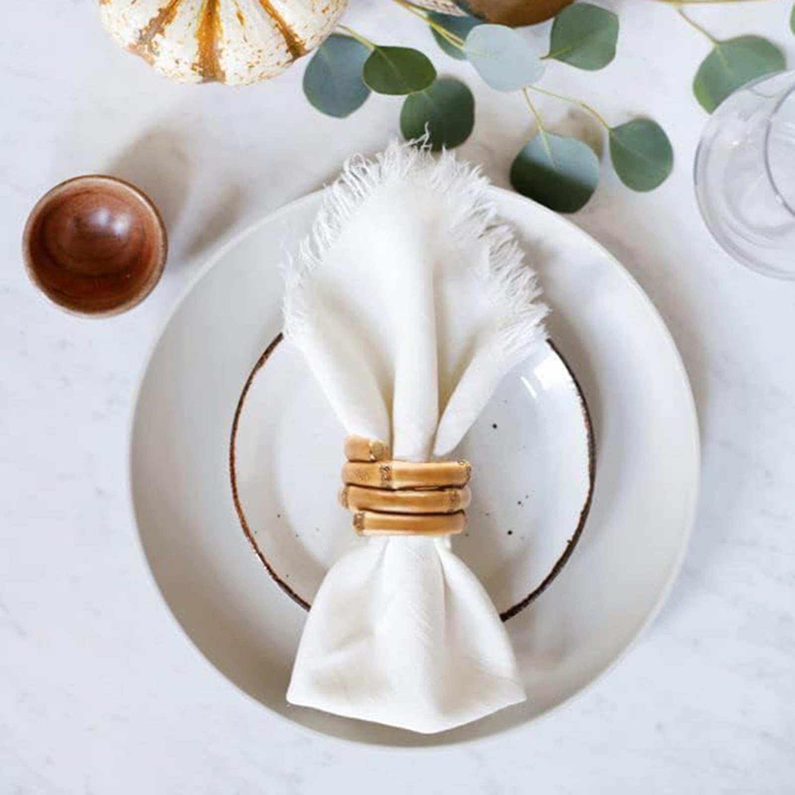 Lot de 100 Ronds de Serviette en Bambou Faits Main, décorations de Table rustiques, pour Anniversaire, Noël, Thanksgiving et Mariage.