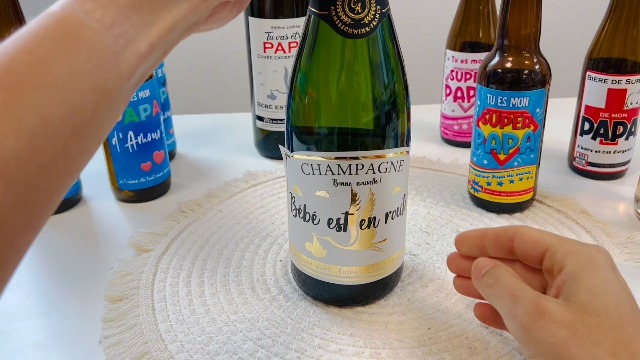 Annonce de grossesse, Étiquette de bouteille de vin d'annonce de bébé Annonce de grossesse, Étiquette de bouteille de vin d'annonce de bébé