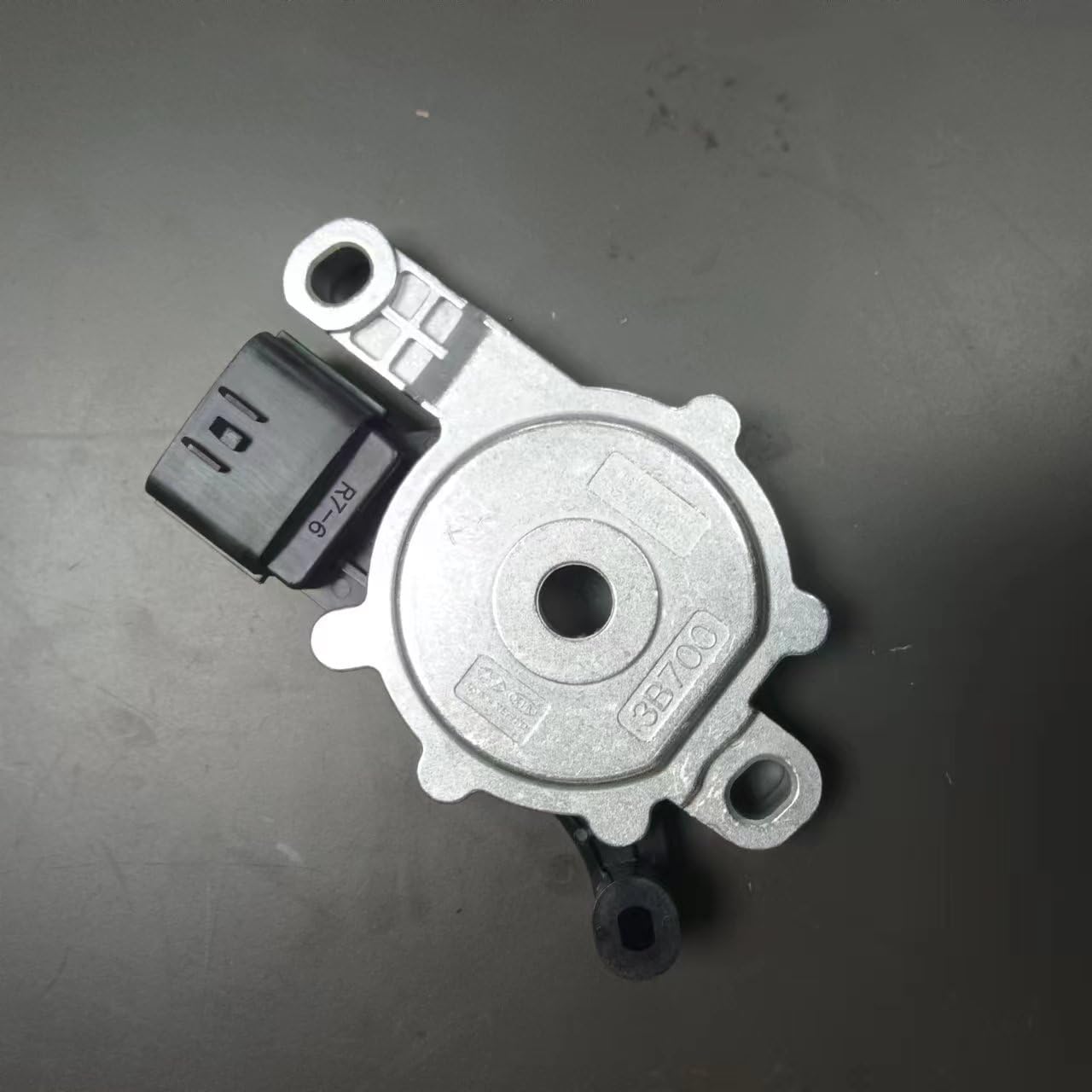 Gear Switch 42700-3B700 427003B700