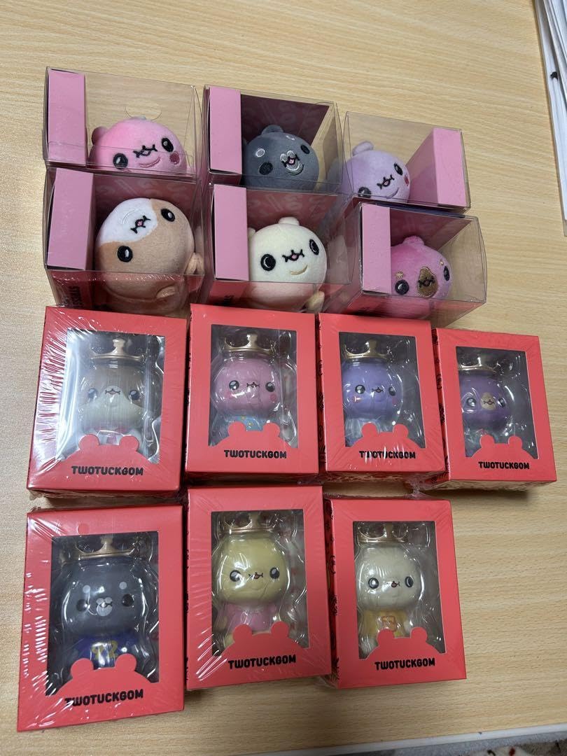 Amazon.co.jp: monsta x twotuckgom Figure Stress Ball Set : Toys 