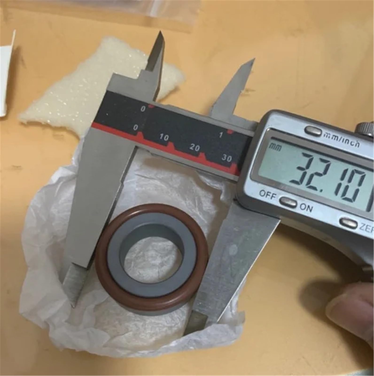 Sellos mecánicos 2100-16/BS con asiento de 32mm en SIC y Vitón para evitar fugas en bombas de agua
