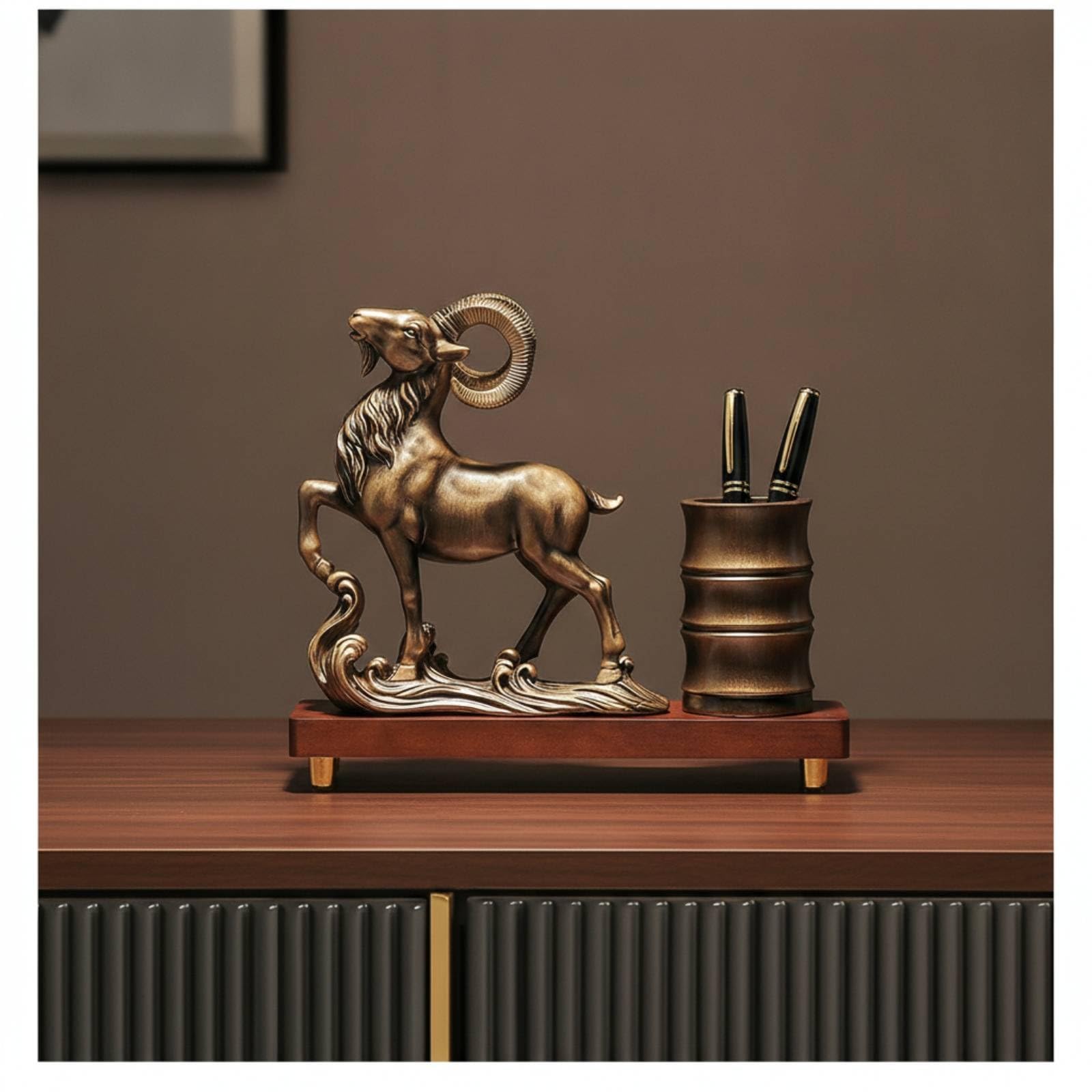 predolo Portapenne da Scrivania con Scultura Multifunzione Portapenne con Base in Legno Robusto Portamatite per Studio, Reception, Rosso Laccato