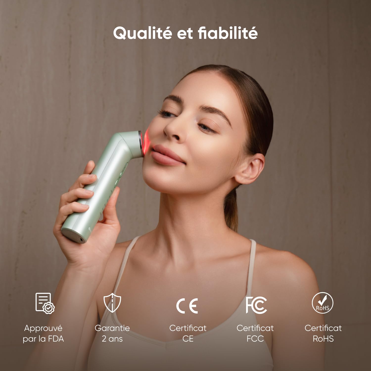 Nanoleaf Appareil Massage Visage 6-en-1, Luminothérapie Rouge+NIR/Bleue, Refroidissement, Chauffage ou Vibration, Appareil Portable Lifting et Raffermissement Visage et Cou