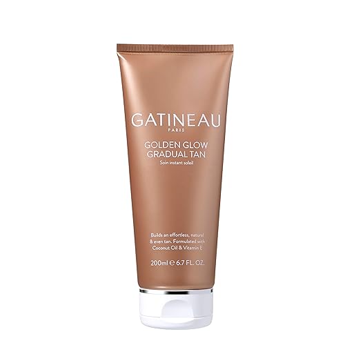 Gatineau - Golden Glow Gradual Tan (200ml) 2 in 1 Moisturiser & Self Tanning Lotion for Face and Body - 200 ml (Pack of 1)