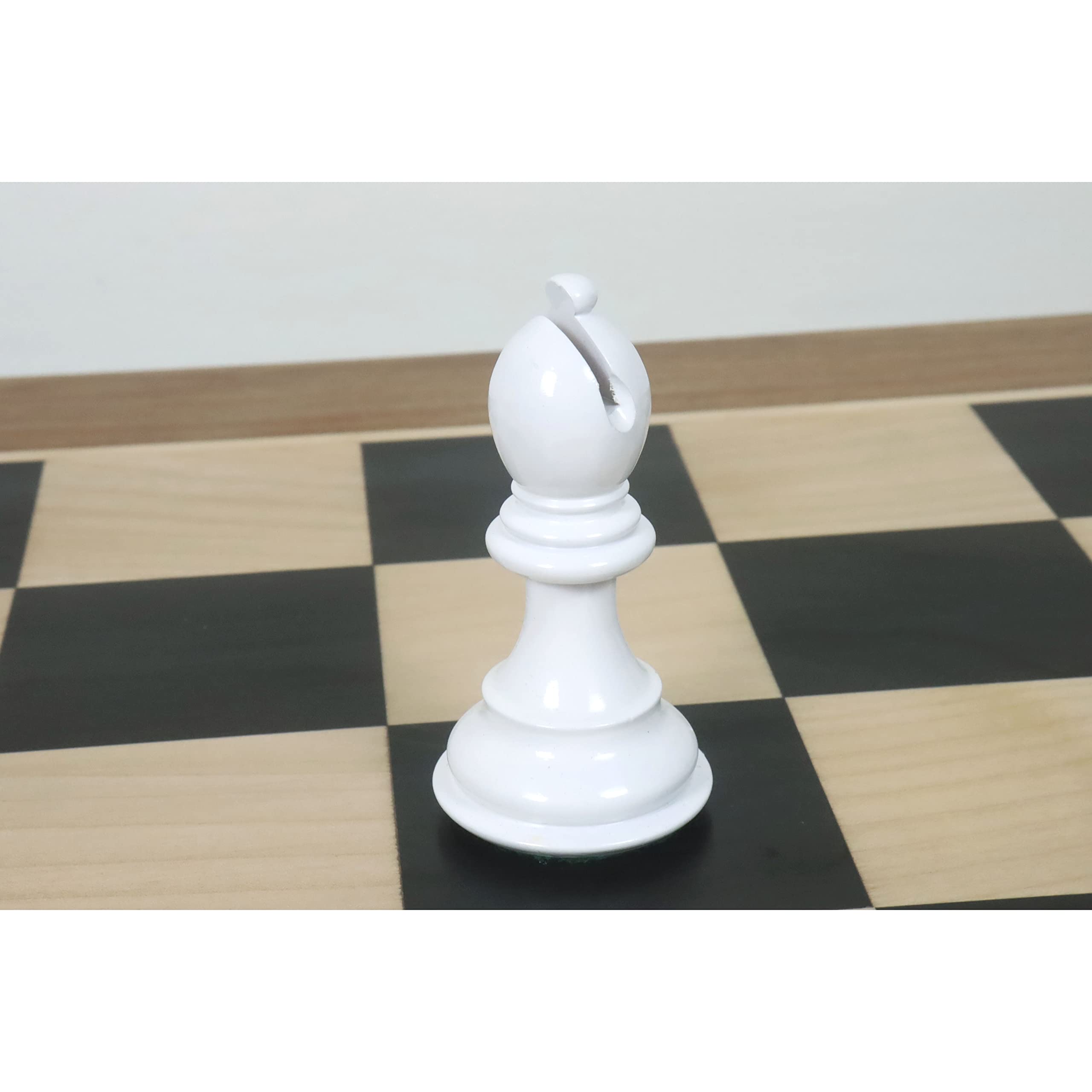 Royal Chess Mall - 4.1 " Pro Staunton Bianco e Nero Laccati Scacchi IN Legno Pezzi Solo Set